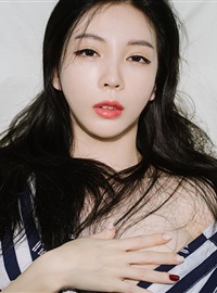 Korean girl model Kim white sling(24)